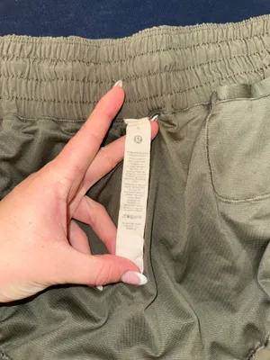Lululemon Army Green Hotty Hot shorts thumbnail 5