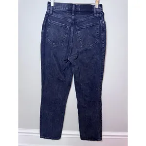 Abercrombie & Fitch Curve Love The 90s Straight Ultra High Rise Jeans Size 26 thumbnail 5