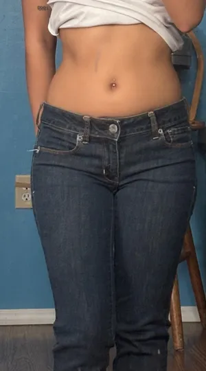 American Eagle Jeans thumbnail 1