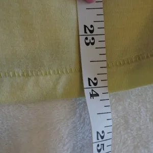 American Eagle Soft Sexy V Neck T Shirt Womens Medium Butter Yellow Short Sleeve thumbnail 5