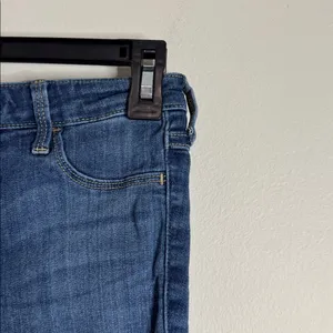 Hollister Ultra High-Rise Advanced Stretch Ripped Skinny Jeggings jeans size 28 thumbnail 8