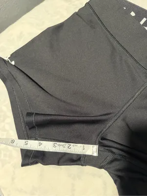 Under Armour Black Women's Athletic compression Shorts size XL thumbnail 8