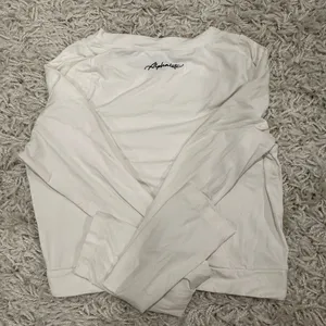 Alphalete long sleeve top thumbnail 3
