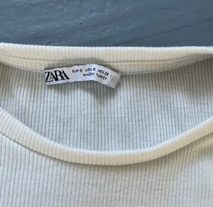 ZARA White Ruched Top thumbnail 2