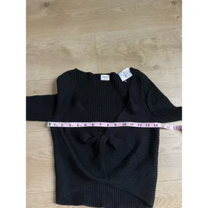 NWT Abercrombie & Fitch black ribbed twist-front cropped sweater stretch size S thumbnail 6