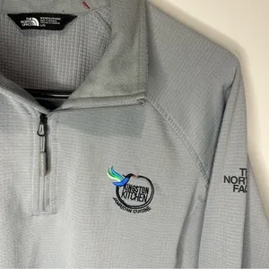 Women’s The North‎ Face Size Large Grey 1/4 Zip Lightweight Sweatshirt thumbnail 2