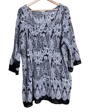 Avenue Blouse 30/32 Black White Whimsigoth Rhinestone Pleated Bell Sleeve Tunic thumbnail 1