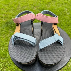 Teva Multicolor Strappy Sandals 9 thumbnail 11