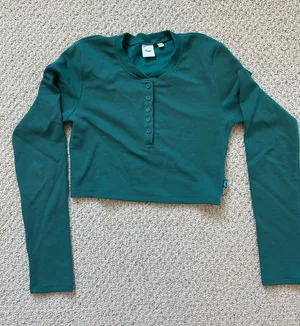 TNA Aritzia Green Long Sleeve Top Crop Waffle S thumbnail 1