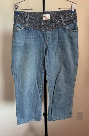 Old Navy Light Blue Cropped Jeans with Floral Stretch Waistband thumbnail 1