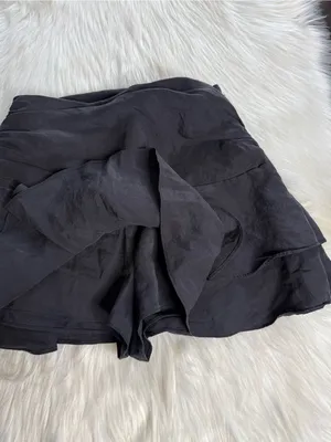 Zara Black Ruffle Hem Mini Skort thumbnail 3