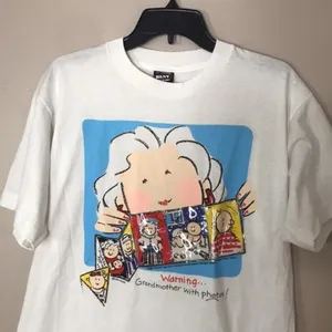 Best Fruit of‎ the Loom Women's Vintage Warning Grandmother with Photos White L thumbnail 2