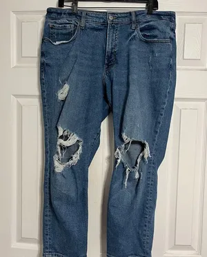 Old Navy Curvy High-Waisted O.G. Straight Ripped Jeans thumbnail 3