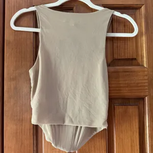 Tic Toc Scarlet Label Corset Top Women’s Small Nude Tan Boning Bustier Shirt thumbnail 2