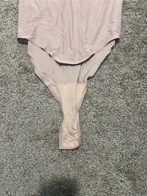 Chantelle smooth touch‎ nude bodysuit XS/S padded with snap closure thumbnail 6