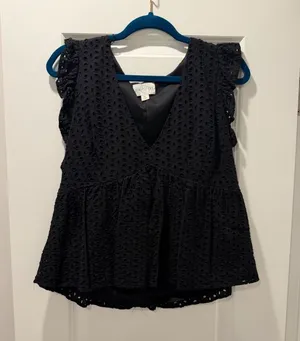 Black Eyelet Peplum Sleeveless Top Size XL thumbnail 1