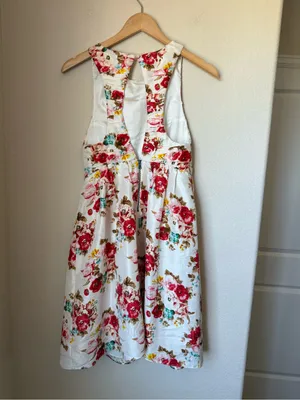 Alice + Olivia White Floral Print Crepe Pleated Sleeveless Mini Dress Size M thumbnail 2