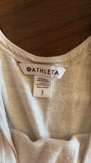 Athleta thumbnail 2