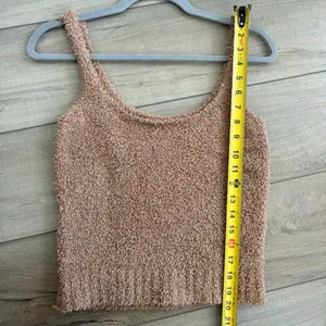 SKIMS Boucle Knit Sleeveless Cropped Tank Top Camel Brown S/M thumbnail 4