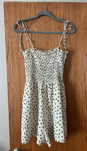 Romper Size L thumbnail 2