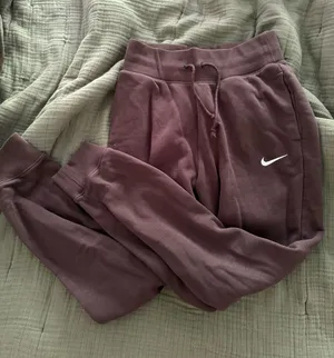 Nike Brown Joggers thumbnail 1