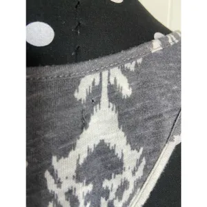 American‎ Eagle Outfitters Womens Tank Top Size XS Gray Cream Damask Ikat thumbnail 6