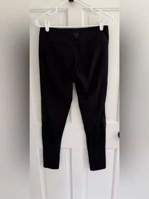 TNA Aritzia Black Mesh Panel Cropped Leggings‎ Size Large thumbnail 3