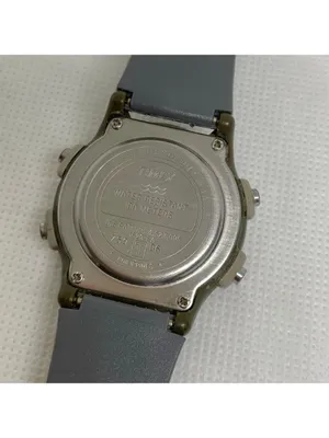 Vintage Timex Expedition Watch 33mm 100MWR gray plastic band running thumbnail 6