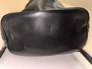 Black Leather Drawstring Crossbody Shoulder Bag Satchel Small Purse thumbnail 5