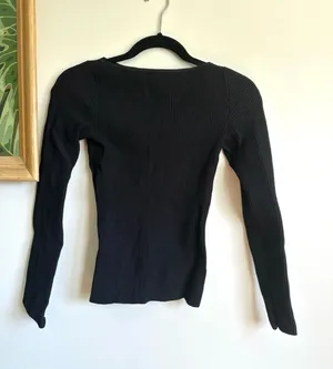 Aritzia Babaton Ribbed Long Sleeve Stretch Top Black Womens XS thumbnail 1