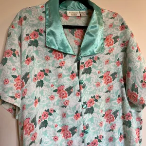 Vintage Victoria's Secret Gold Label Pajama Shirt Robe Button Front Floral Small thumbnail 3