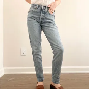 Vintage Levi 501 Skinny High Rise Jeans thumbnail 2