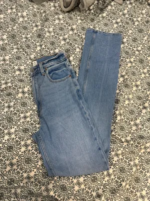 Abercrombie Ultra High Rise 90s Slim Straight Jeans — Size 25 thumbnail 3