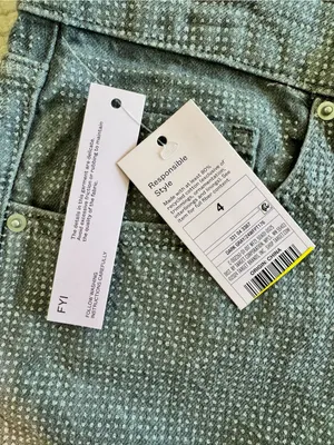 Wild Fable Women’s Mid-Rise 90’s Relaxed Straight Jeans – Gray thumbnail 9