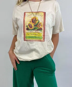 Fruit of the Loom Vintage Sunflower Seeds Tshirt thumbnail 1