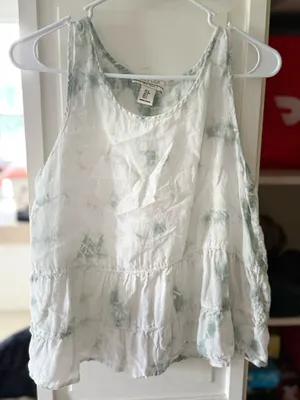 Rachel Zoe top thumbnail 1