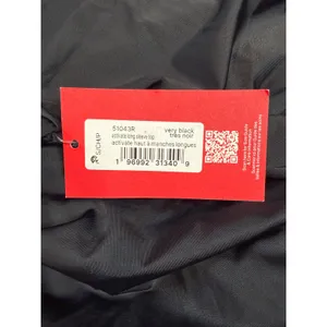 Spanx NWT Activate Long Sleeve Top Black Crew Neck Pleated Back 51043R Small thumbnail 5