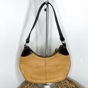 Dooney & Bourke Purse Crescent Mustard Tan Camel Brown Leather Shoulder Handbag thumbnail 2