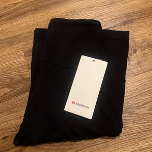 Lululemon Align HR 28” Diamond Black Size 6 thumbnail 6