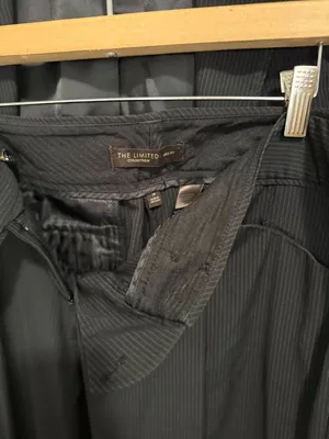 The Limited Women’s Black Pinstripe Suit Set Business Jacket sz 8 Pants sz 12 thumbnail 6