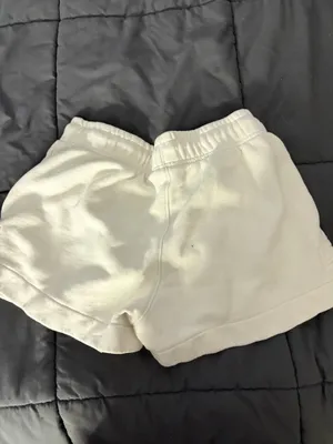Universal Threads sweat shorts thumbnail 2