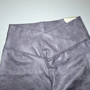 OFFLINE By Aerie Real Me High Waisted Crossover Crackle‎ Leggings Size XL NWT thumbnail 3