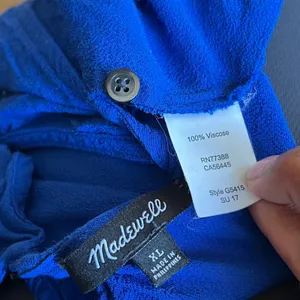 Madewell Womens XL Cobalt Blue V-Neck Sleeveless Blouse‎ High Low Hem G5415 thumbnail 6