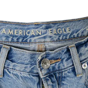 American Eagle Mom Jeans Medium Wash Ripped Straight Leg Jeans Size 4 Short thumbnail 5