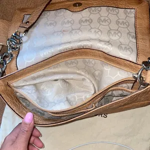 Michael Kors oversize clutch thumbnail 9