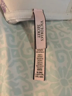 Victoria's Secret Bra thumbnail 2