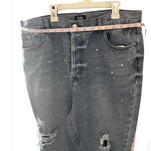 Women's simple society Distressed Studded Jeans thumbnail 3