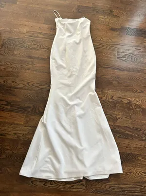 Katie May Gown thumbnail 1