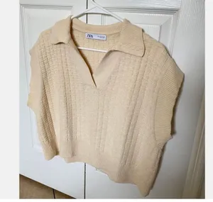 Sz S Fabulous Cap Sleeve Cropped Sweater / Vest Lovely Textured Cream Knit thumbnail 2