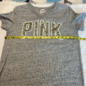 Pink Victoria’s Secret Bling V Neck T Shirt Gold Sequins Women’s Size Medium thumbnail 6